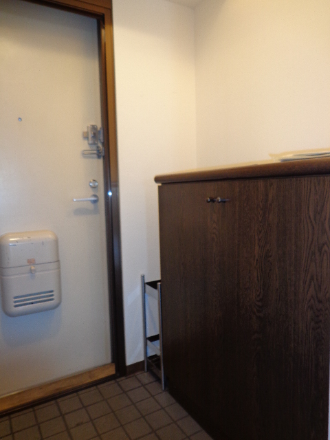 玄関にはシューズBOXも完備