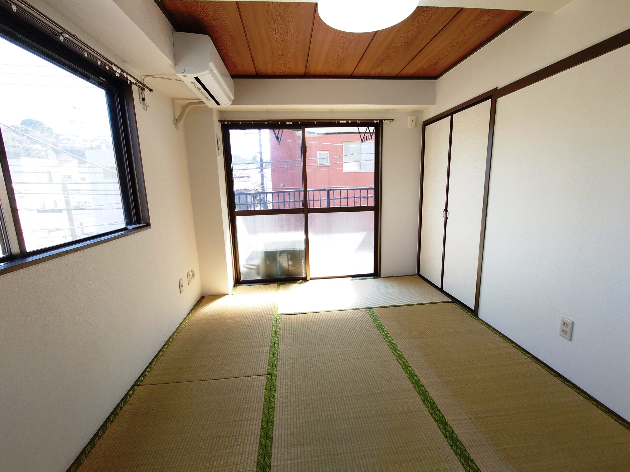 南東向きの心地よいリビング